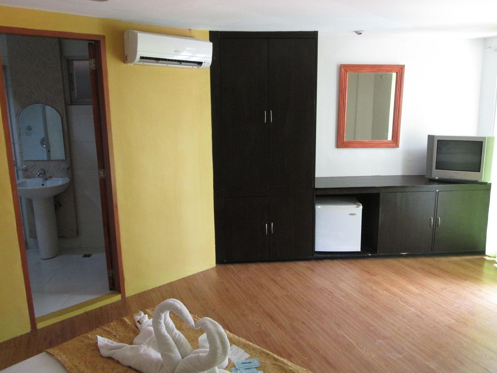 Quoalla Hotel Boracay Balabag  Exteriör bild
