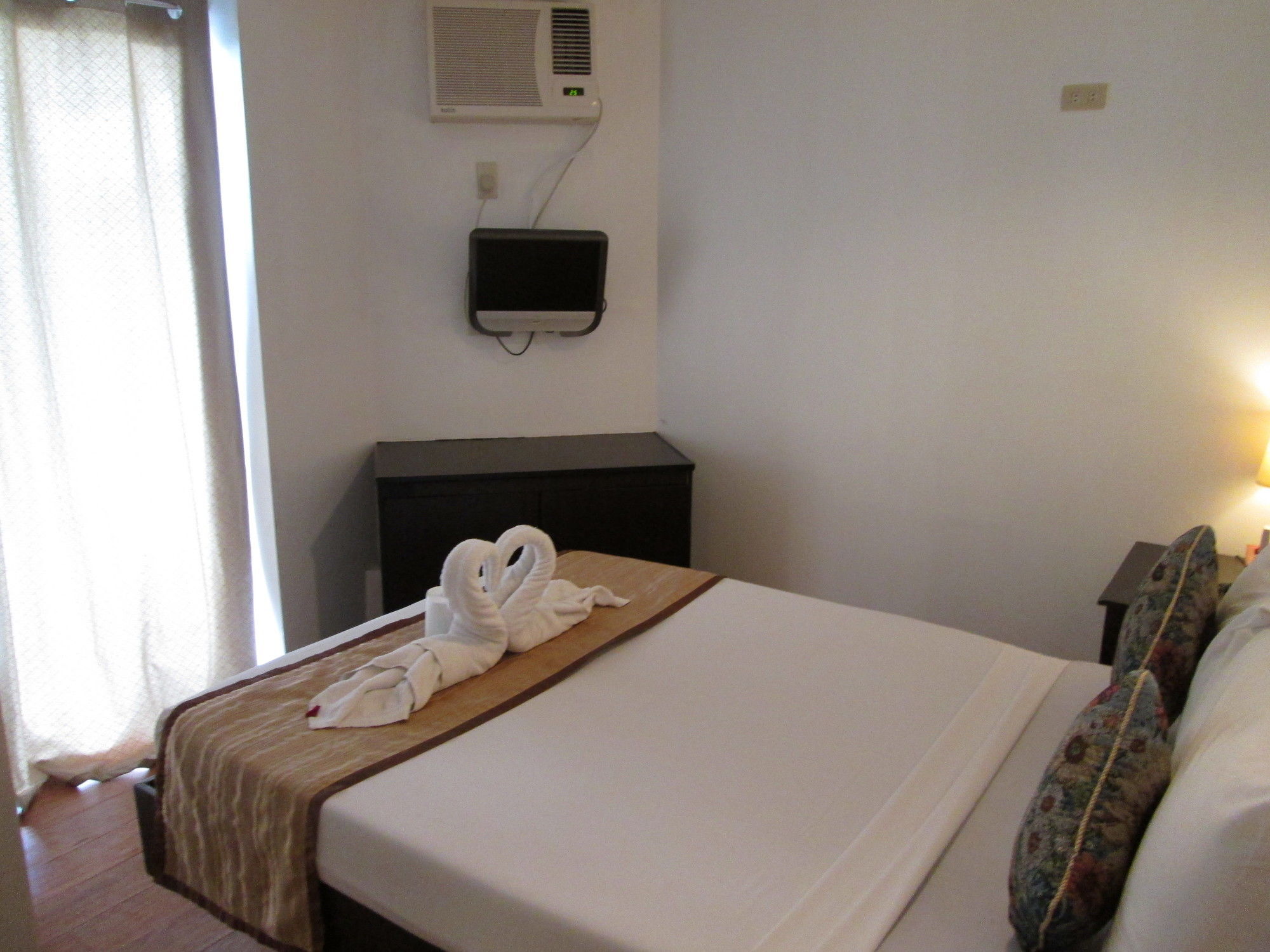 Quoalla Hotel Boracay Balabag  Exteriör bild